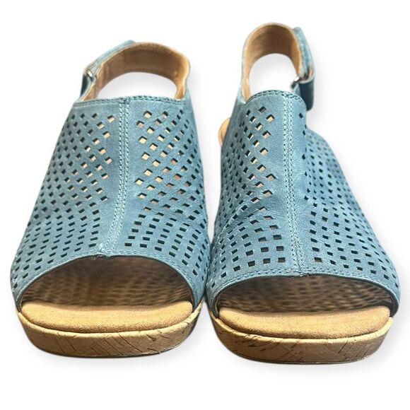 ROCKPORT Women’s Blue Perforated Briah Sling Wedge Sandals Size 10.5M - Picture 3 of 9